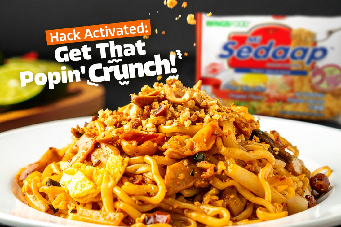 Mi Sedaap stir-fried noodles topped with crunchy garlic and toppings, captioned ‘Hack Activated: Get That Popin’ Crunch!